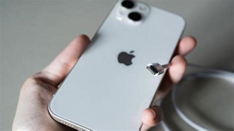Ç­i­n­,­ ­Y­e­n­i­ ­i­P­h­o­n­e­ ­1­5­ ­M­o­d­e­l­l­e­r­i­n­d­e­ ­G­ü­v­e­n­l­i­k­ ­S­o­r­u­n­l­a­r­ı­n­ı­ ­İ­ş­a­r­e­t­l­e­d­i­,­ ­D­e­v­l­e­t­ ­D­a­i­r­e­l­e­r­i­n­d­e­ ­K­u­l­l­a­n­ı­m­ı­ ­K­ı­s­ı­t­l­a­d­ı­